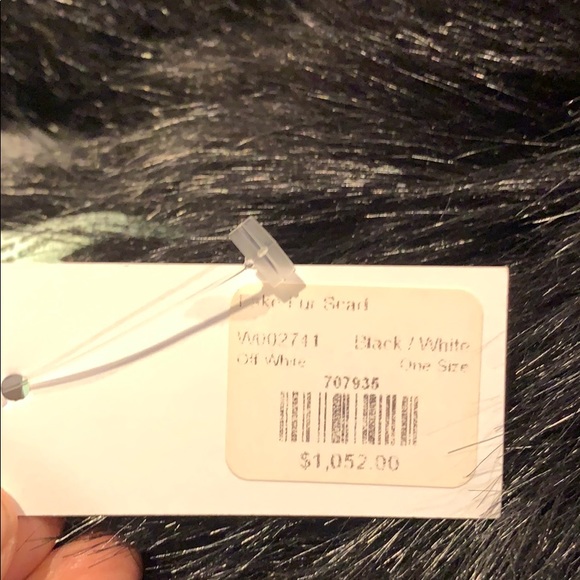 Fur scarf - Picture 2 of 7